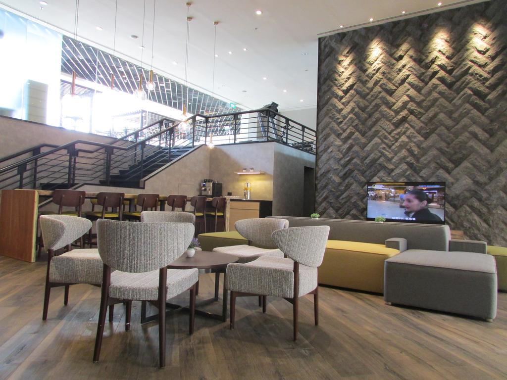 Aerotel - Transit In Terminal 1 Hotel Singapura